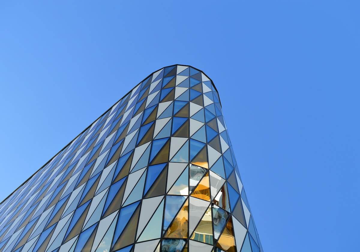 开云App-BOB半岛体育：海风中的极致体育体验与智慧生活方式