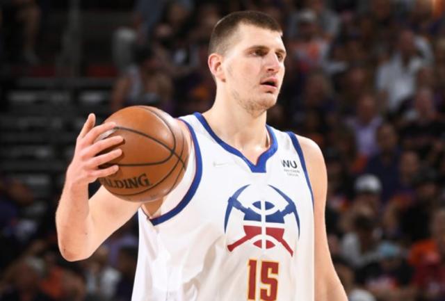 开云新版-掘金惨败马龙不满球员态度：大家基本放弃了比赛